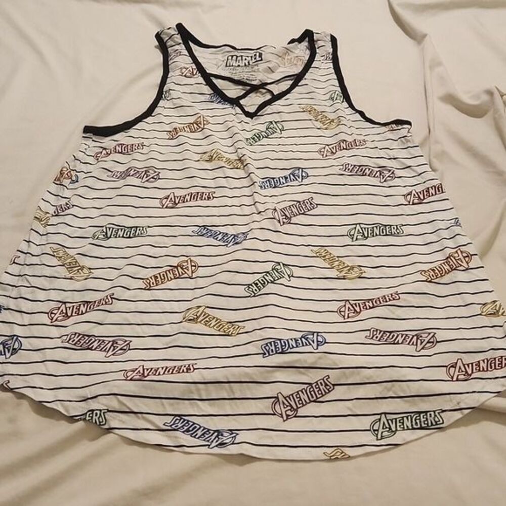 Torrid avengers tank nwot 0x